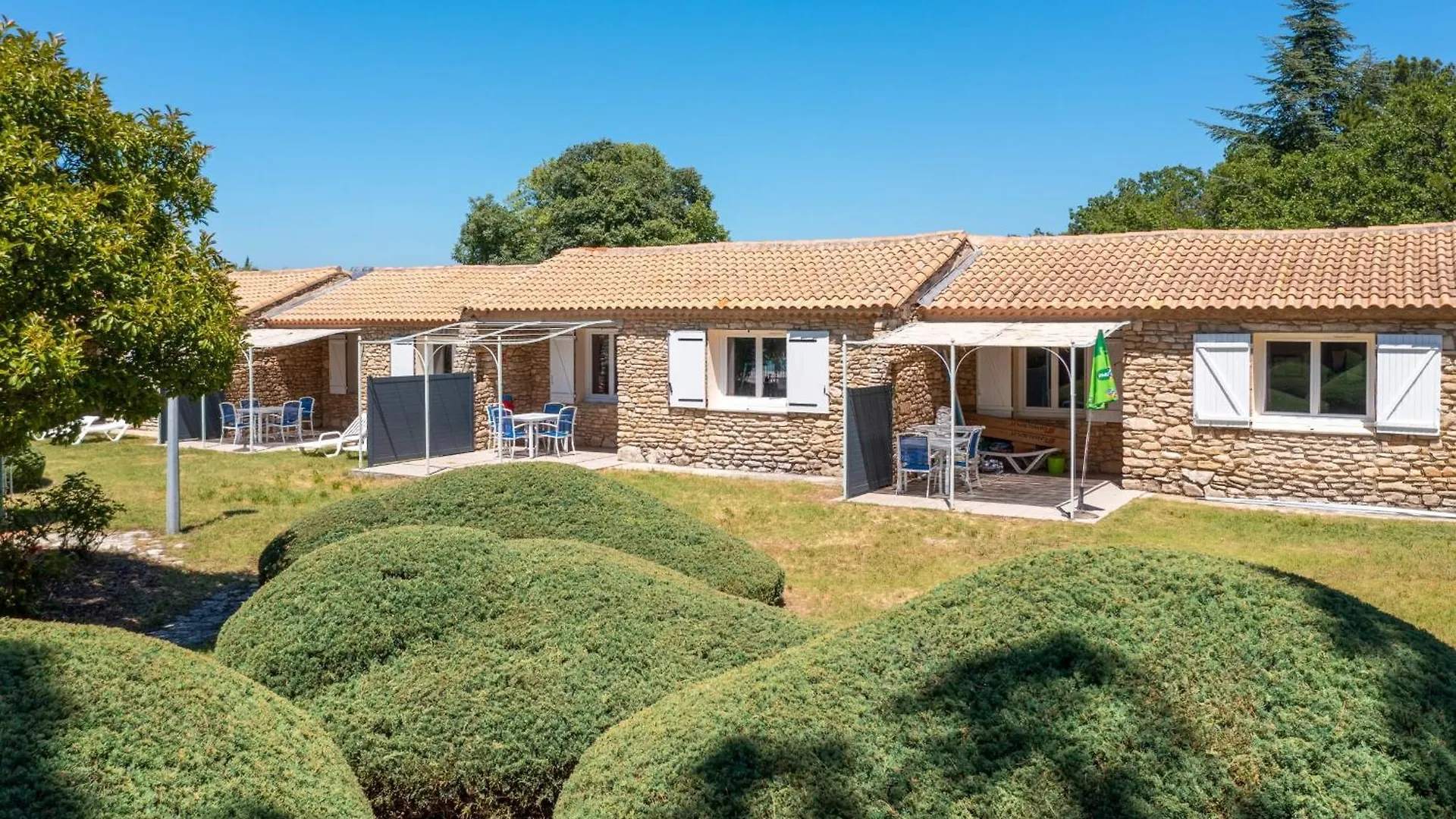 Provencal Stone T2 Mazet In A Tourist Residence La Roque-sur-Pernes Holiday home